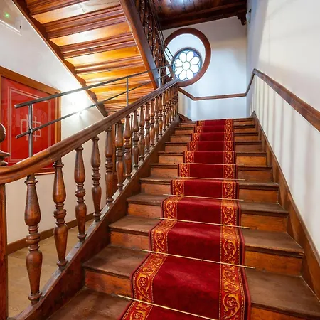 Apartman In The Historic Building, Con Aria Condizionata