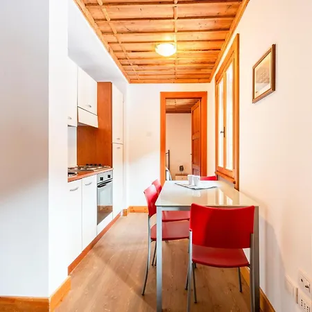 In The Historic Building, Con Aria Condizionata Appartamento