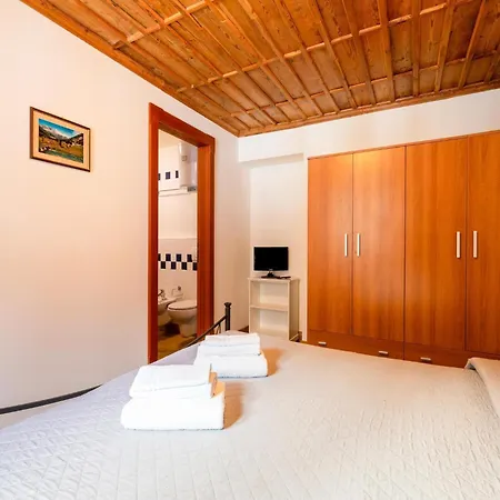 In The Historic Building, Con Aria Condizionata